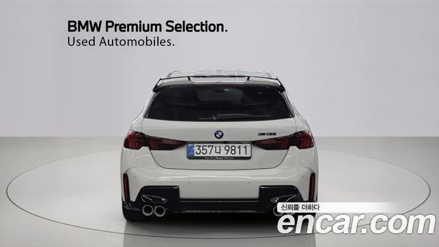BMW 1-Series 2026 — photo 4