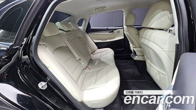 Hyundai Grandeur 2023 — photo 12