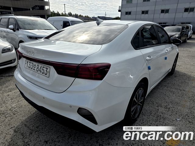 Kia K3 2022 — photo 8