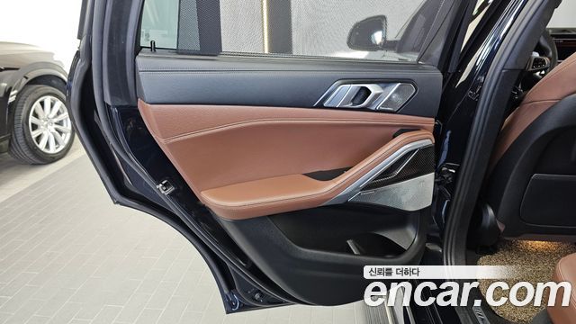 BMW X6 2022 — photo 15