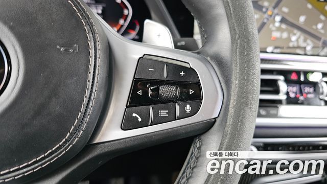BMW X6 2022 — photo 33