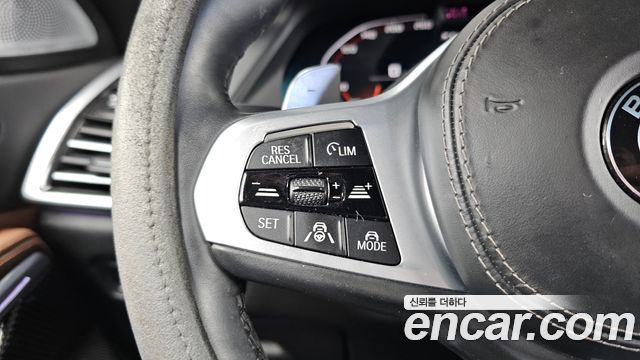 BMW X6 2022 — photo 34