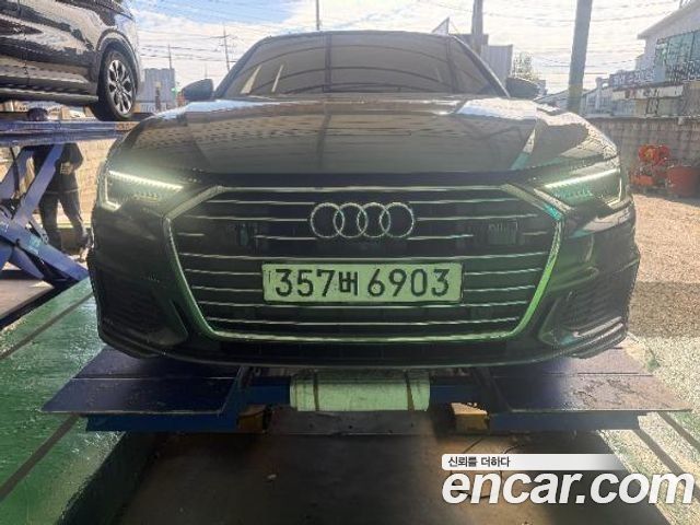 Audi A6 2021 — photo 1