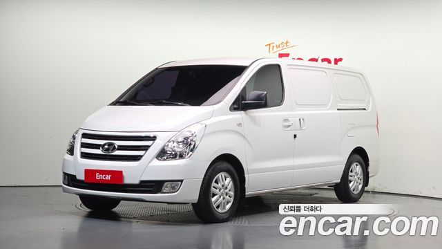 Hyundai Starex 2016 — photo 1