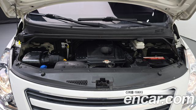 Hyundai Starex 2016 — photo 6