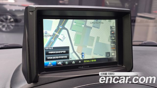 Hyundai Starex 2016 — photo 17