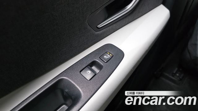 Hyundai AVANTE 2023 — photo 25