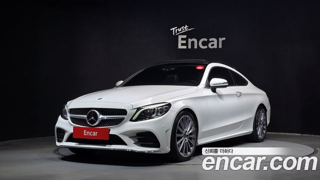 Mercedes-Benz C-Class 2023 — photo 1