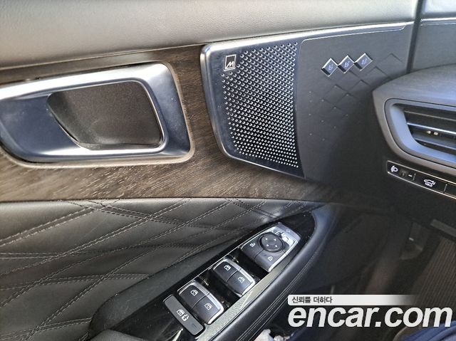 Kia K8 2023 — photo 20