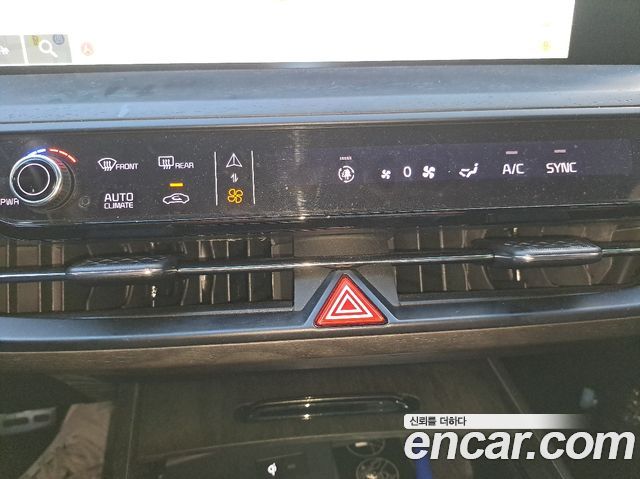 Kia K8 2023 — photo 13