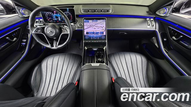 Mercedes-Benz S-Class 2023 — photo 10
