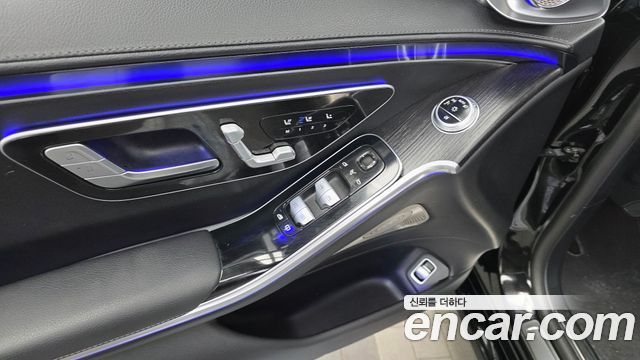Mercedes-Benz S-Class 2023 — photo 27