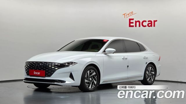 Hyundai Grandeur 2023 — photo 1