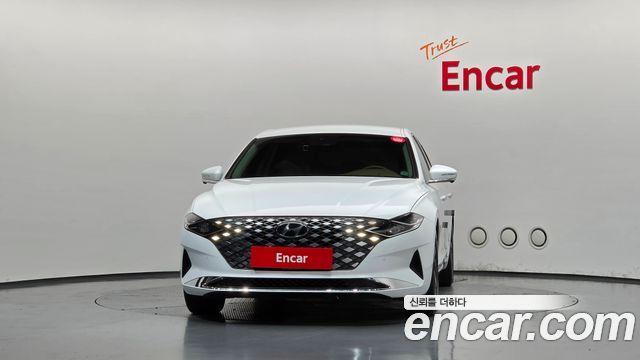Hyundai Grandeur 2023 — photo 3