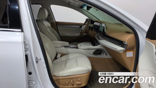Hyundai Grandeur 2023 — photo 18