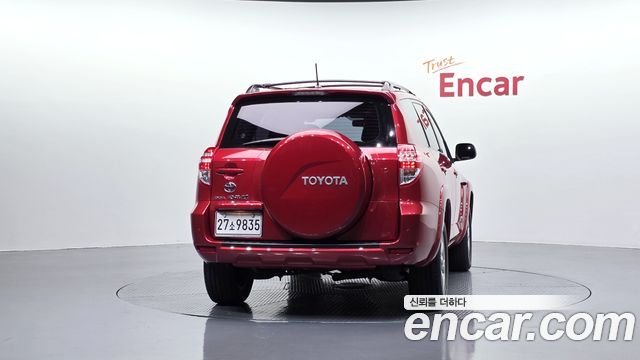 Toyota RAV4 2012 — photo 4