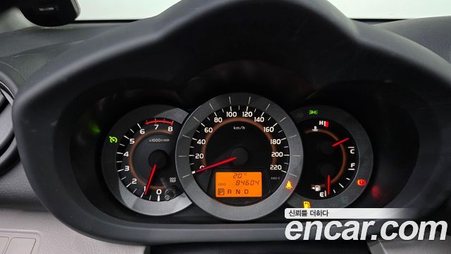 Toyota RAV4 2012 — photo 8