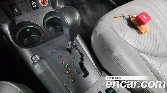 Toyota RAV4 2012 — photo 9