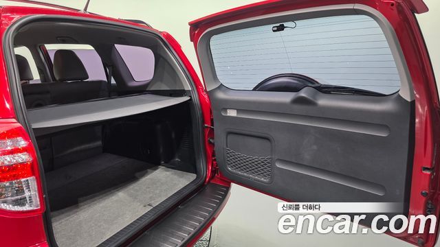 Toyota RAV4 2012 — photo 20