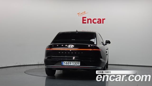 Hyundai Grandeur 2025 — photo 4