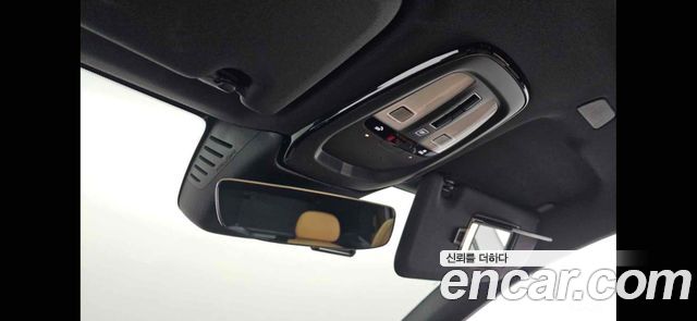 Volvo XC60 2022 — photo 18