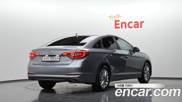 Hyundai Sonata 2016 — photo 2