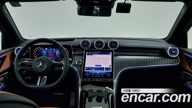 Mercedes-Benz GLC-Class 2026 — photo 18