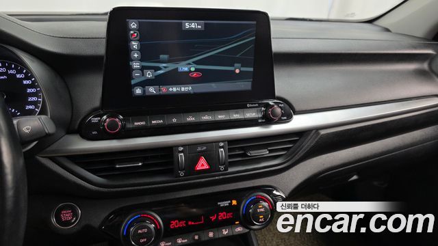 Kia K3 2021 — photo 14