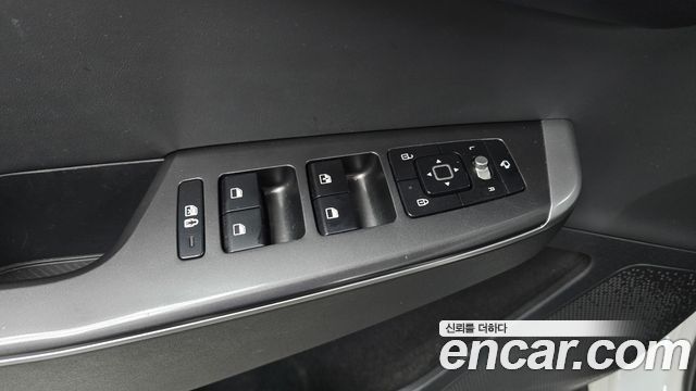 Kia EV6 2023 — photo 23