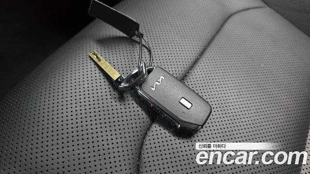Kia EV6 2023 — photo 25