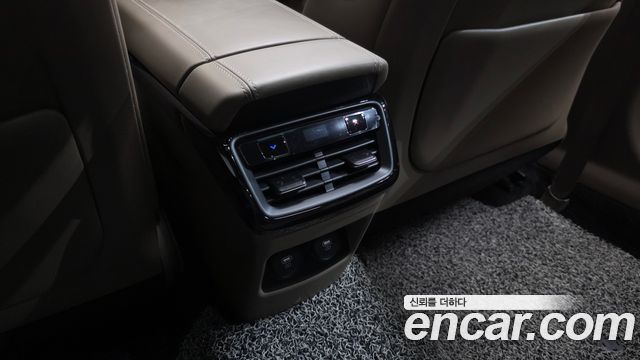 Kia K8 2023 — photo 30