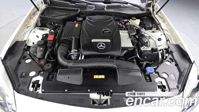 Mercedes-Benz SLC-Class 2018 — photo 6