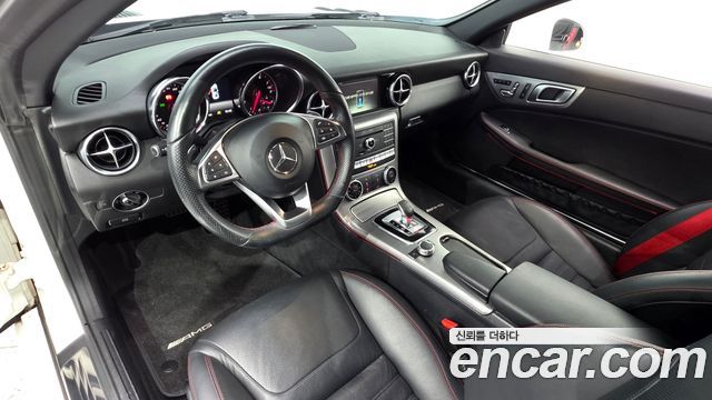 Mercedes-Benz SLC-Class 2018 — photo 10