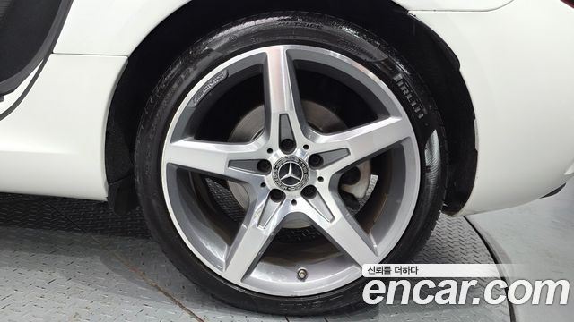 Mercedes-Benz SLC-Class 2018 — photo 7
