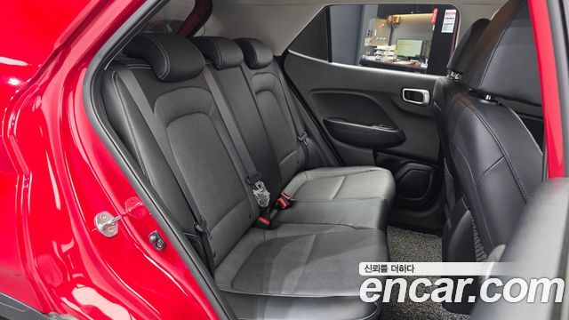 Hyundai Venue 2020 — photo 18