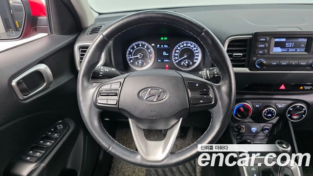 Hyundai Venue 2020 — photo 19