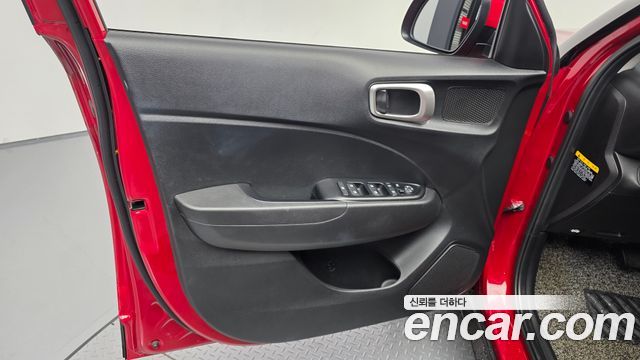 Hyundai Venue 2020 — photo 14