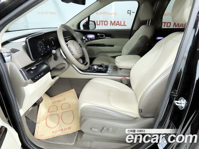 Kia Canival 2023 — photo 6