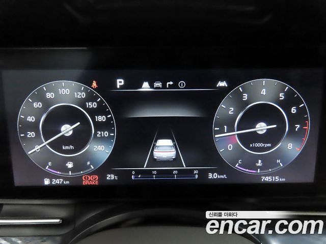 Kia Canival 2023 — photo 10