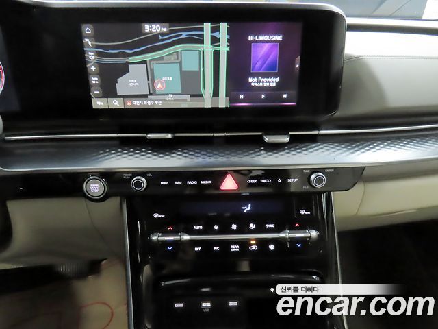 Kia Canival 2023 — photo 13