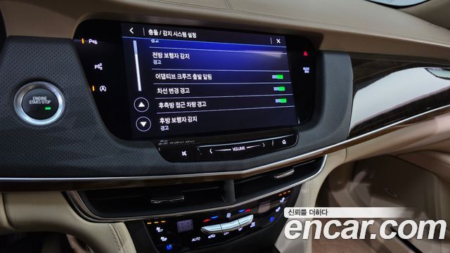Cadillac CT6 2019 — photo 21