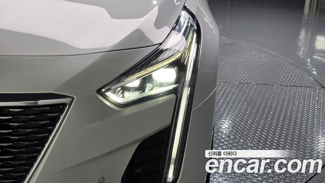 Cadillac CT6 2019 — photo 8