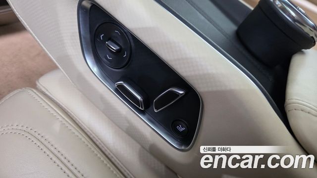 Cadillac CT6 2019 — photo 31