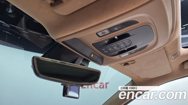 Cadillac CT6 2019 — photo 32