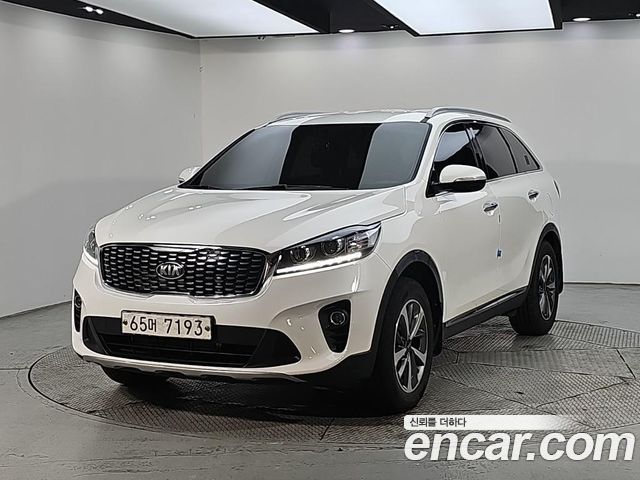 Kia Sorento 2018 — photo 1
