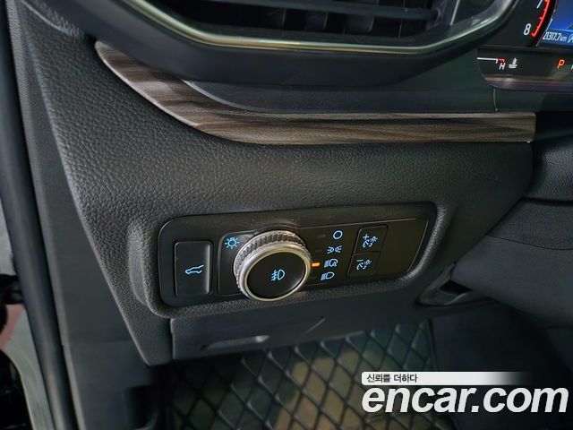 Ford Explorer 2023 — photo 15