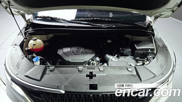 Kia Canival 2022 — photo 6