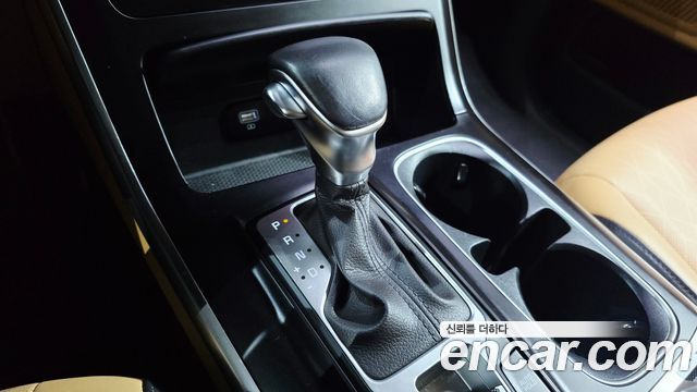 Kia Canival 2022 — photo 12