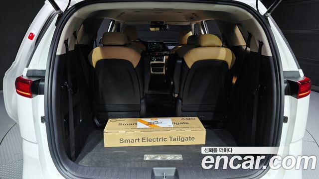 Kia Canival 2022 — photo 25