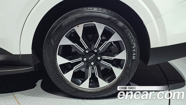 Kia Canival 2022 — photo 7